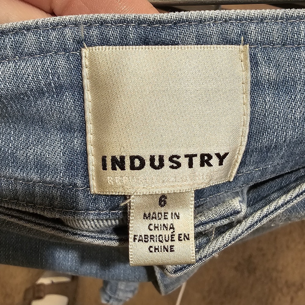 Industry Wide‎ Leg Raw Hem Womens 6 High-Rise Light Wash Denim Jeans - Picture 7 of 8